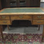 586 4447 WRITING DESK